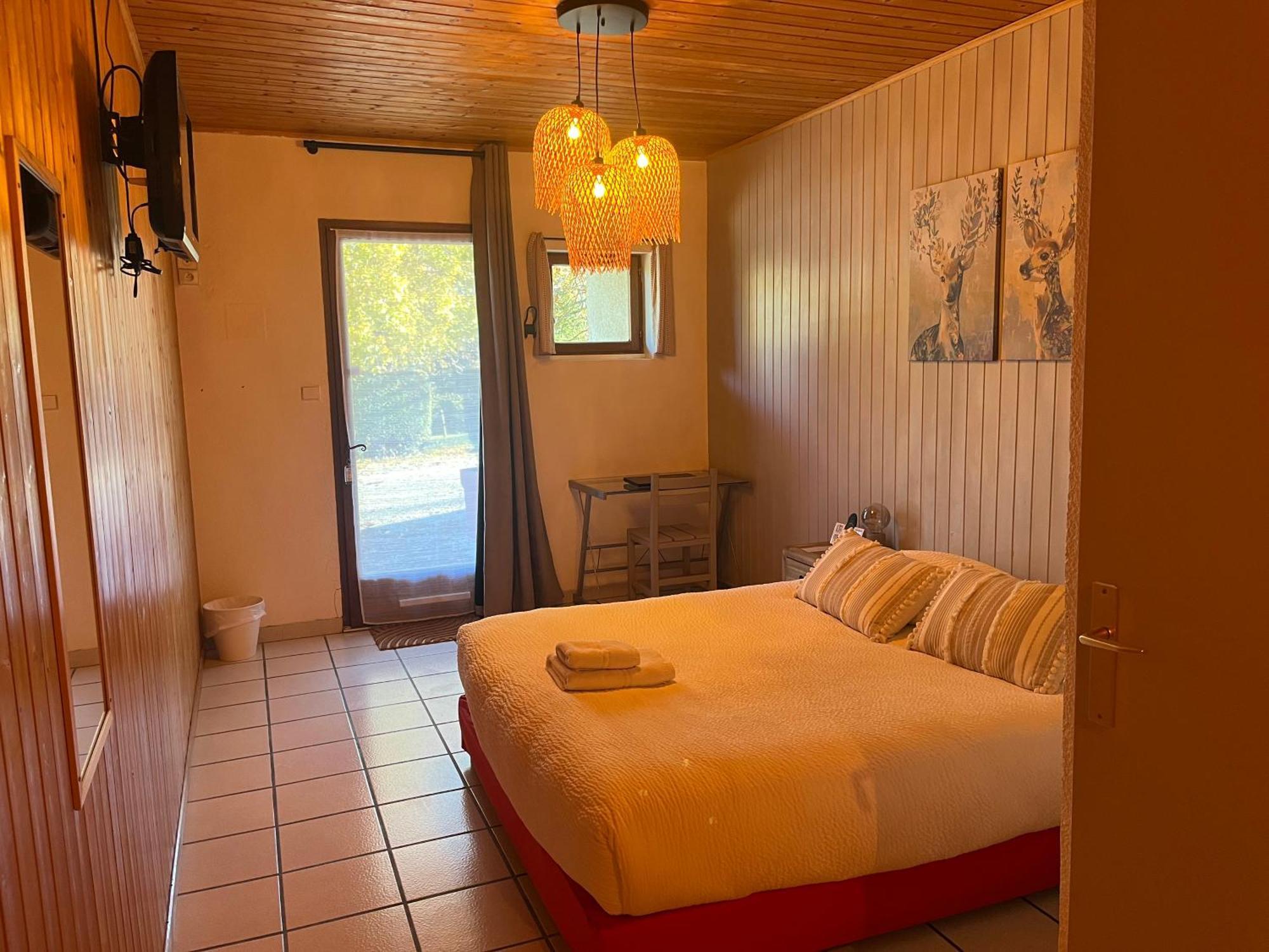 Logis Le Chalet Saint-Maurice-en-Trieves Luaran gambar
