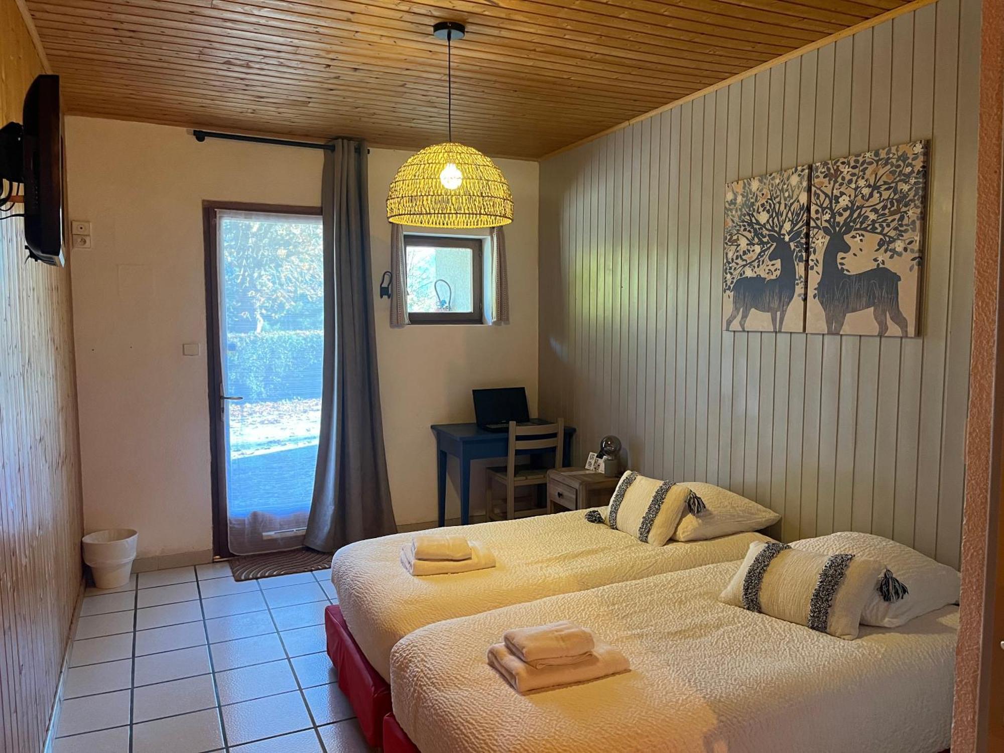 Logis Le Chalet Saint-Maurice-en-Trieves Luaran gambar