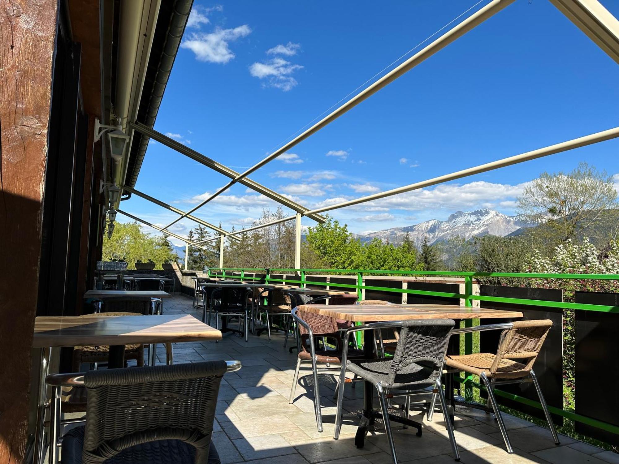 Logis Le Chalet Saint-Maurice-en-Trieves Luaran gambar