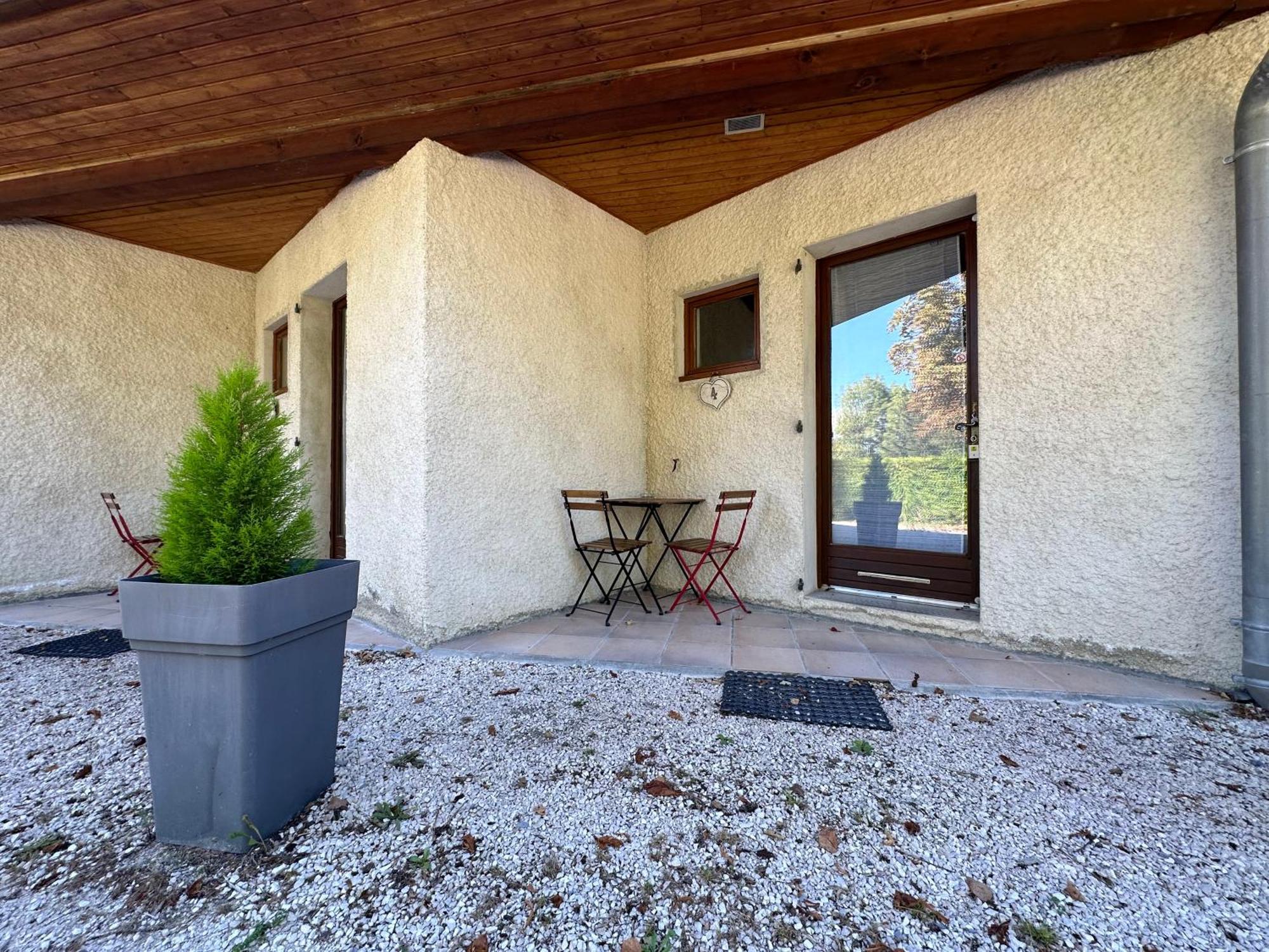 Logis Le Chalet Saint-Maurice-en-Trieves Luaran gambar