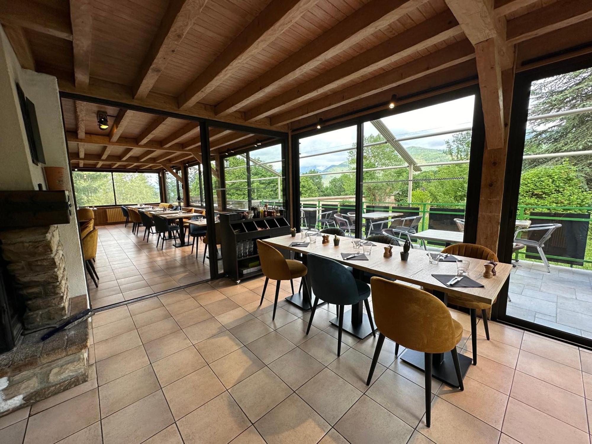 Logis Le Chalet Saint-Maurice-en-Trieves Luaran gambar